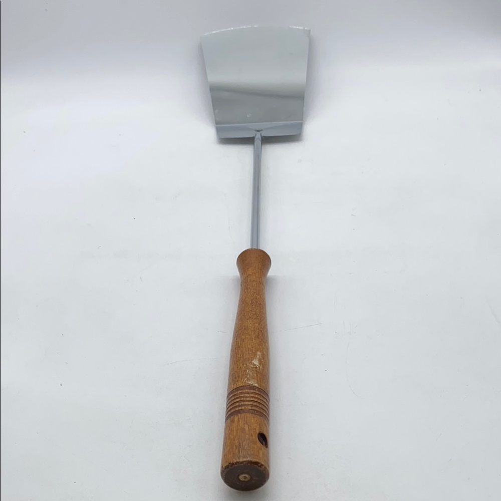 Vintage Androck Canada Long Wood Handle Metal Spatula Turner 18.5”